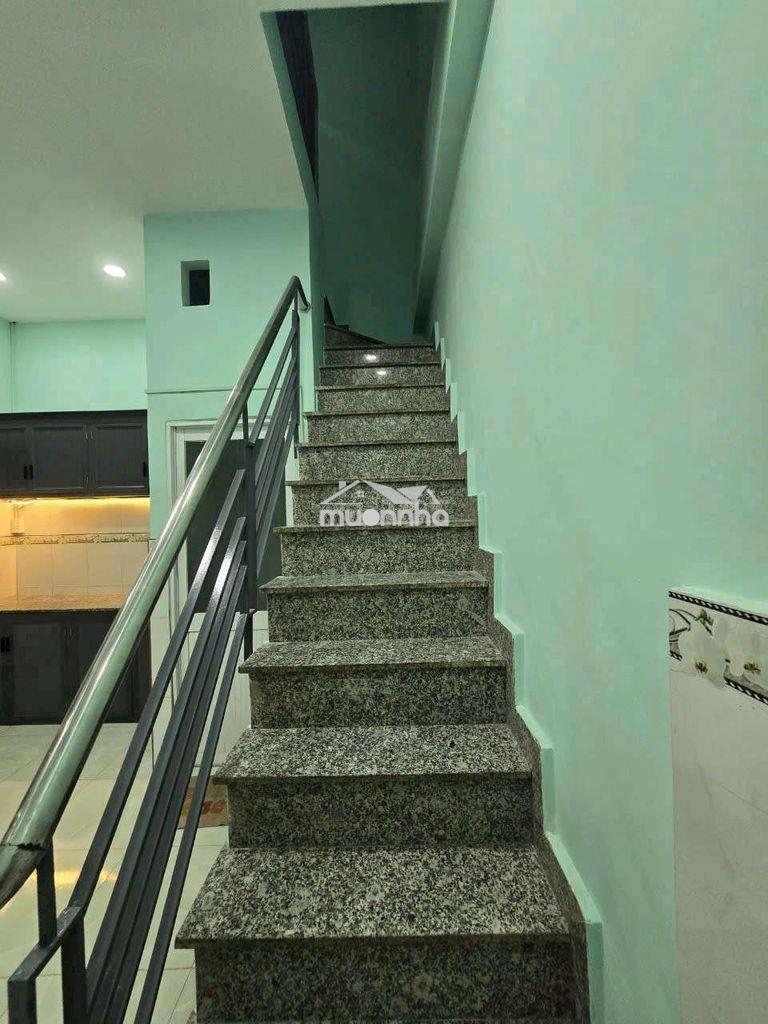Cho thuê nhà đường quốc lộ 50 dt.4m×5m } 1 lầu 2 phòng ngũ 1 toilet. - 4
