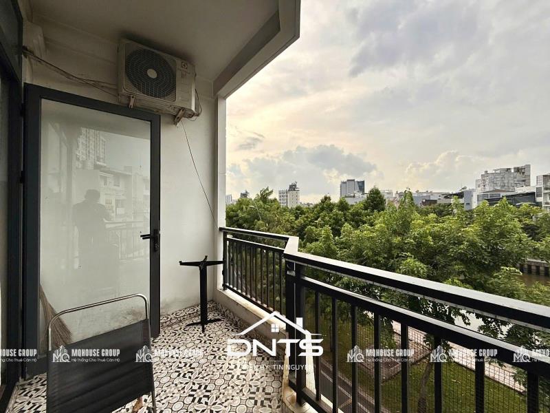 Căn hộ bancony gần trường đh kinh tế isb, chợ tân định, cầu kiệu q3 - 2