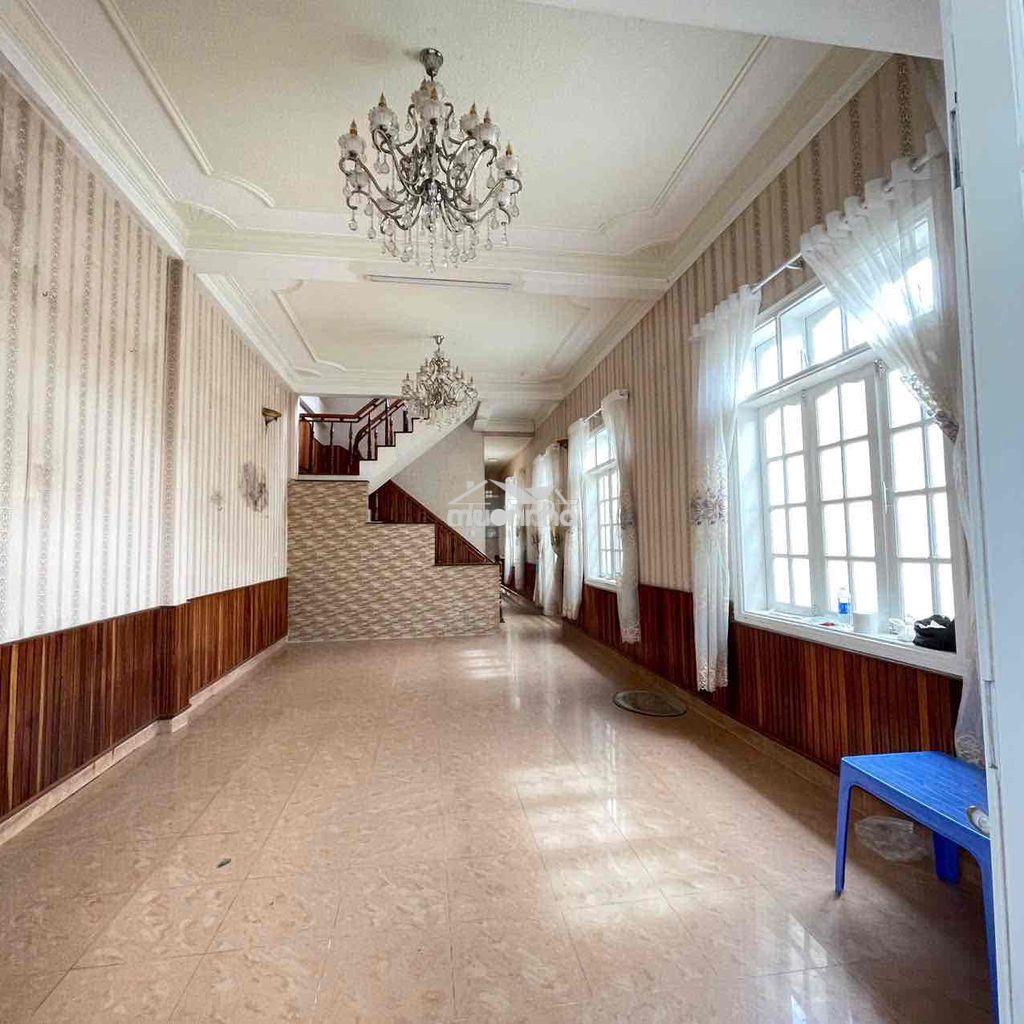 🏡 Cho thuê nhà nguyên căn – đường hồ xuân hương  ✨ nhà rộng, ô tô đậu - 2