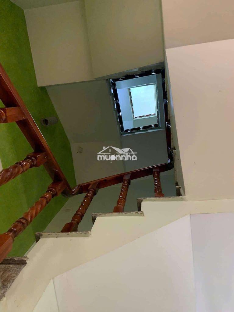 Nhà mã lò 13tr 5pn 4wc hẻm 8m thông - 4