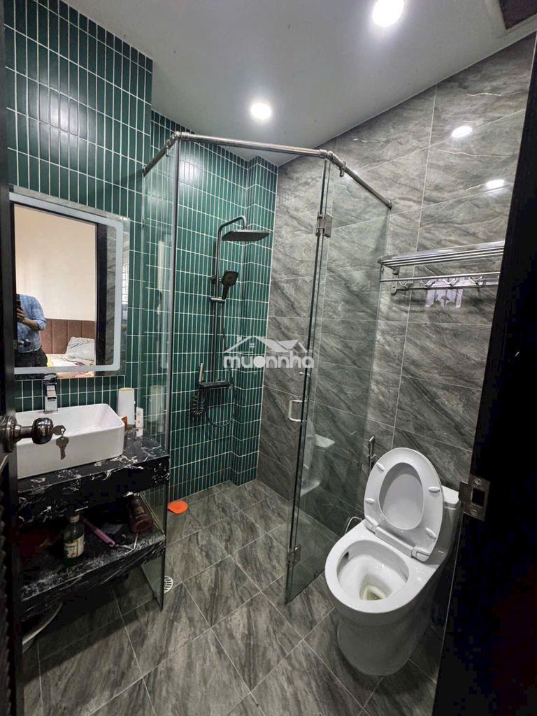 Bán nhà 1 trệt 2 lầu sân thượng trước sau, 70m2, 4pn- kdc bình hòa - 2
