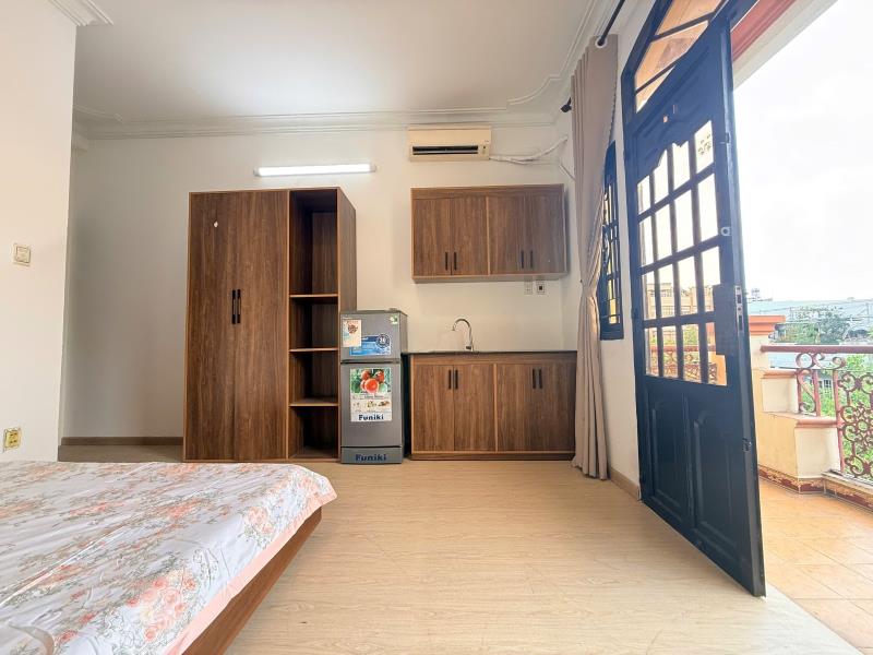 Phòng trọ 4 người– full nội thất, có ban công, gần utc, văn lang - 4