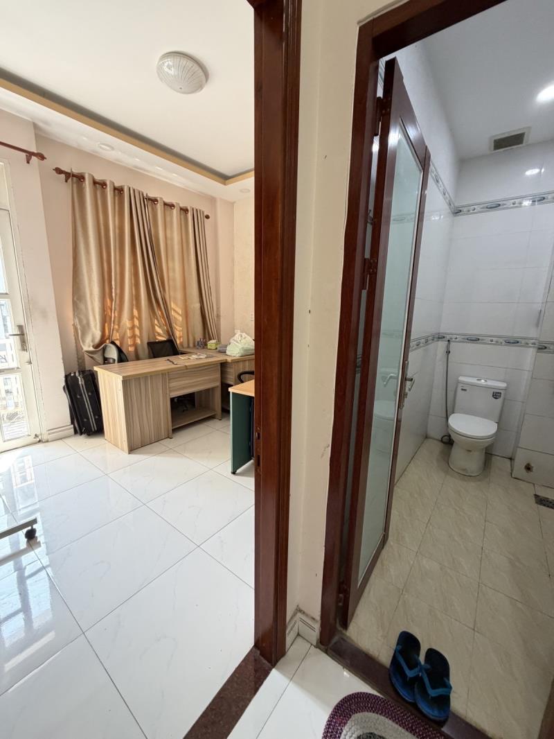 Hẻm 7m gò dầu sát mặt tiền, 56m2, 4 tầng, 5pn, thang máy, khu an ninh, chỉ 7.8 tỷ tl - 4