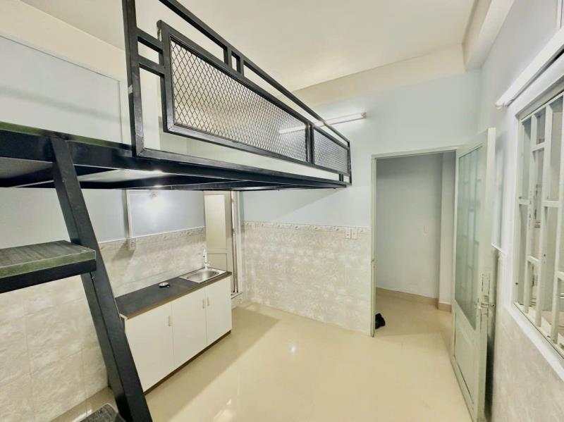 Phòng trọ phạm văn bạch, 25m2 chỉ 2tr9, gần đại học công thương - 2