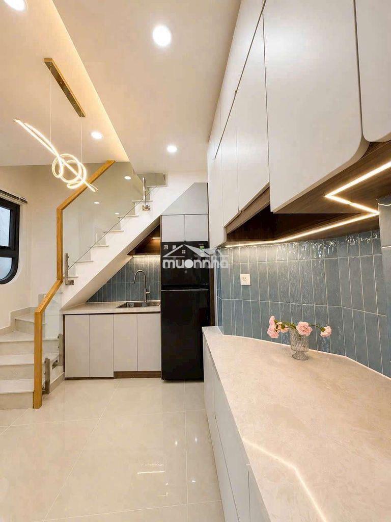 Trần quốc toản. q3. 3 tầng 2pn. 3.5 tỷ - 2