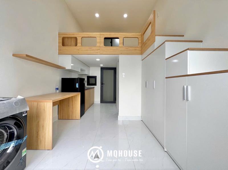 Duplex ban công | full nội thất | có máy giặc riêng | 