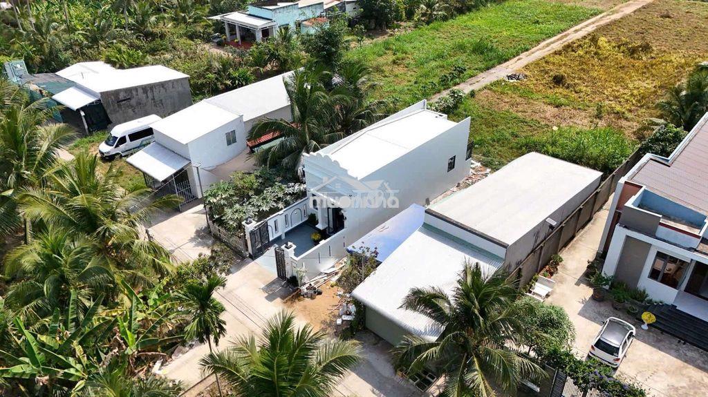 Nhà phường phú tân 100m² - 3