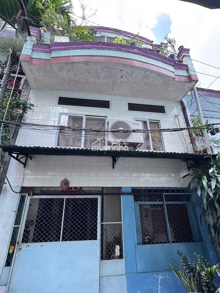 - Nhà 3 lầu giá siêu tốt - 3