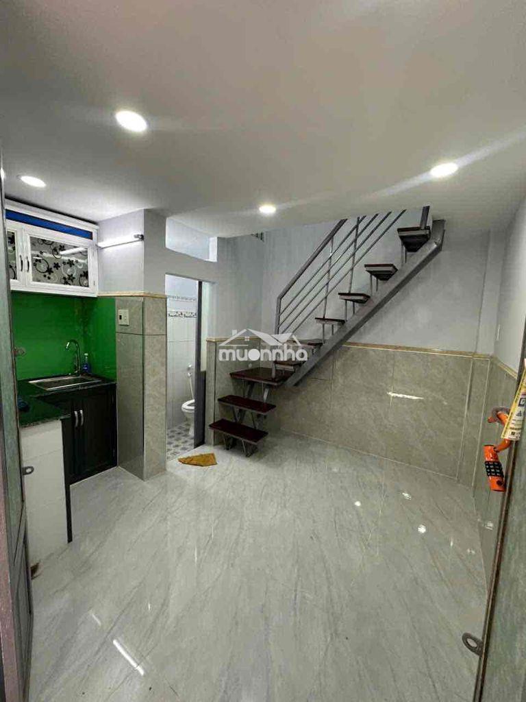 Bán nhà nhỏ như hình q12 khu dân cư đất thổ cư 100% - 2