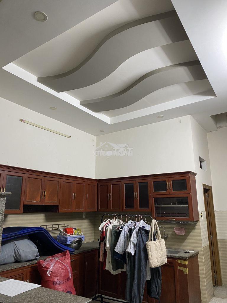Bán nhà hxh 5m dt:  4 x 14m 2 lầu, sân thượng  đường số 16 bhh a - 3