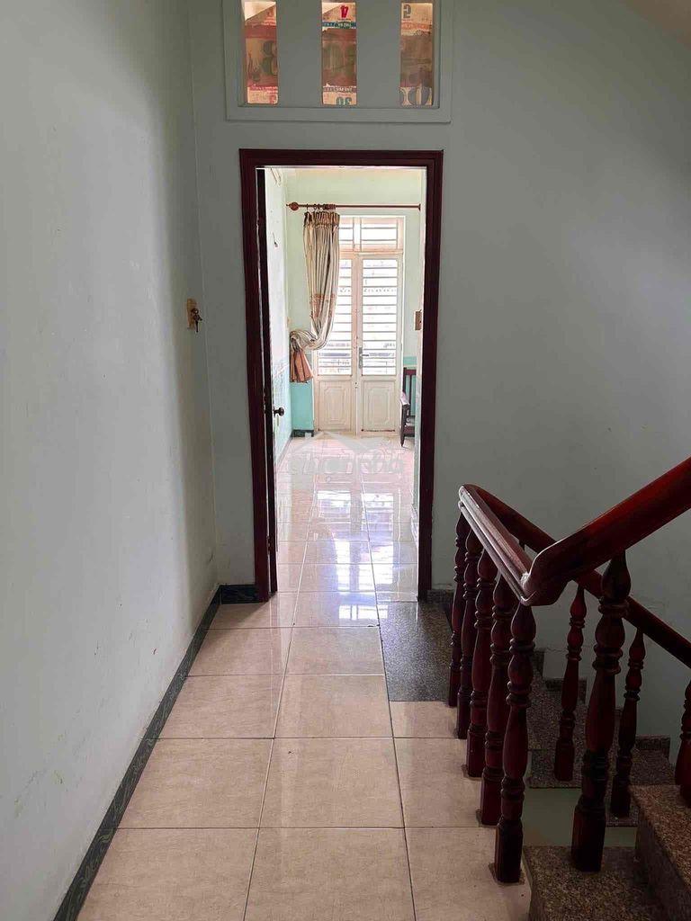 Cho thuê nhà nguyên căn ngay cv làng hoa gò vấp - 3