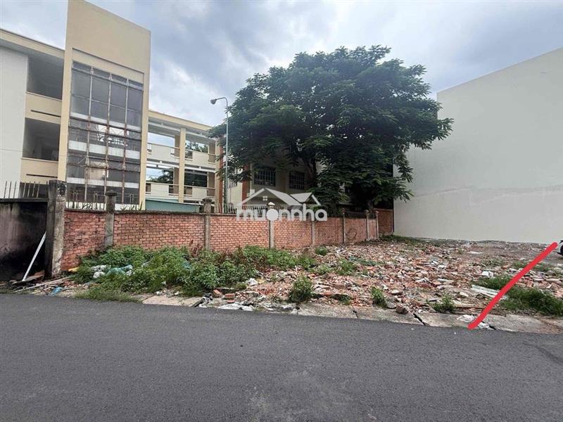 Bán lô biệt thự sát trường tiểu học tân phong b