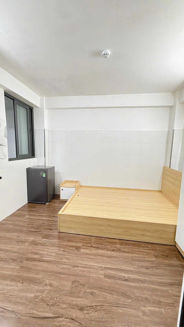 Căn hộ studio cửa sổ to máy lạnh 35m2 gần uth, ftu, phạm văn đồng, bình thạnh