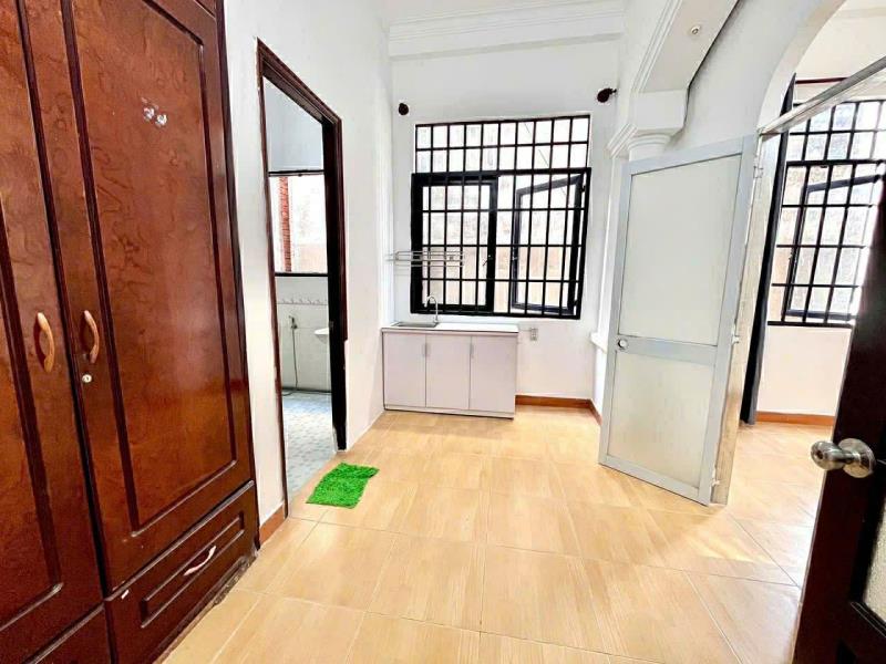 Siêu phẩm 1pn tách bếp mới toanh - cửa sổ ánh sáng. thoáng rộng ngay cầu phú mỹ q7 giá mềm
