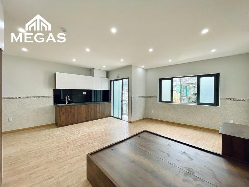 Phòng ban công tách bếp 45m2 mới xây ngay lê đức thọ gv - 3