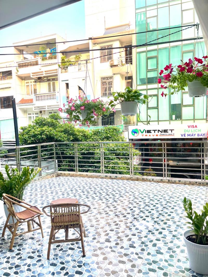 Cho thuê căn hộ penthouse 75m² 1pn sân vườn, ban công siêu lớn view landmark 81 – tân cảng, bình thạnh - 2