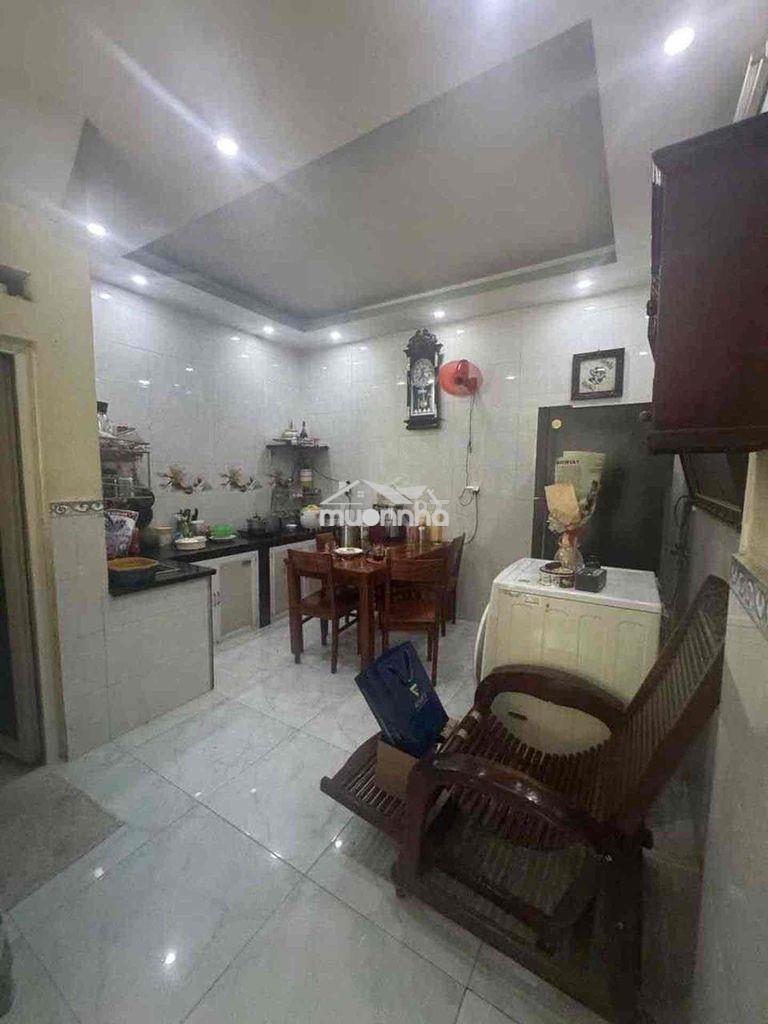 Gấp 🔥 vf3 tới nhà hẻm thông - 38m2 siêu cứng cáp - gần emart 2 - nhin - 3