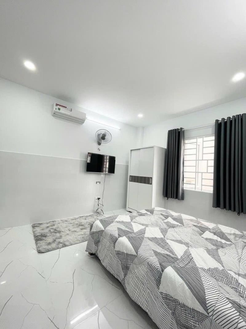 Căn hộ cửa sổ giá tốt