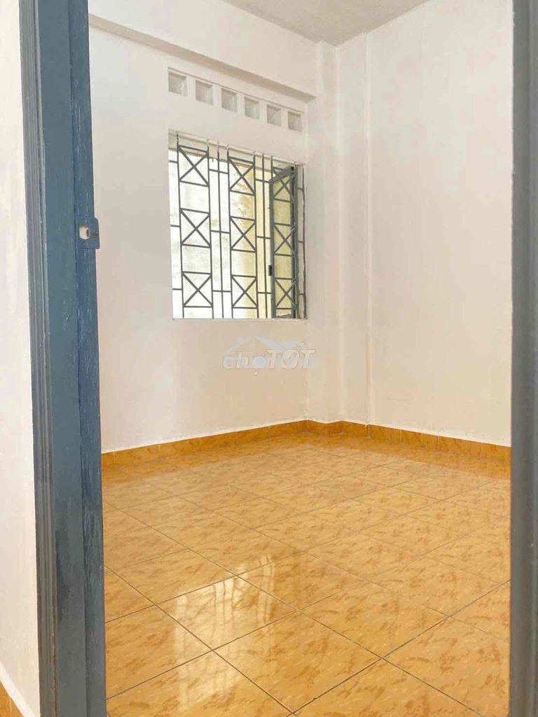 Băn cc hẻm 63 gò dầu dt 58m2 , 2pn, 2wc , có thang máy , ban công rông - 3