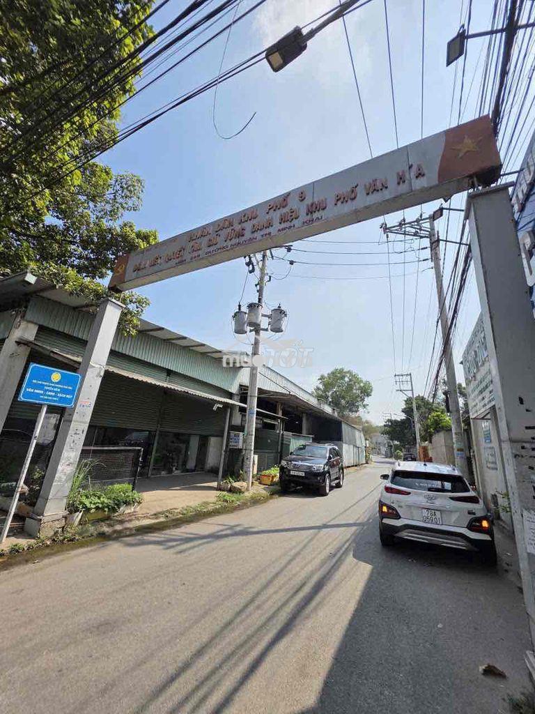 Bán nhà 1 trệt 1 lửng 2 mặt tiền kinh doanh trước sau mới 100% - 3