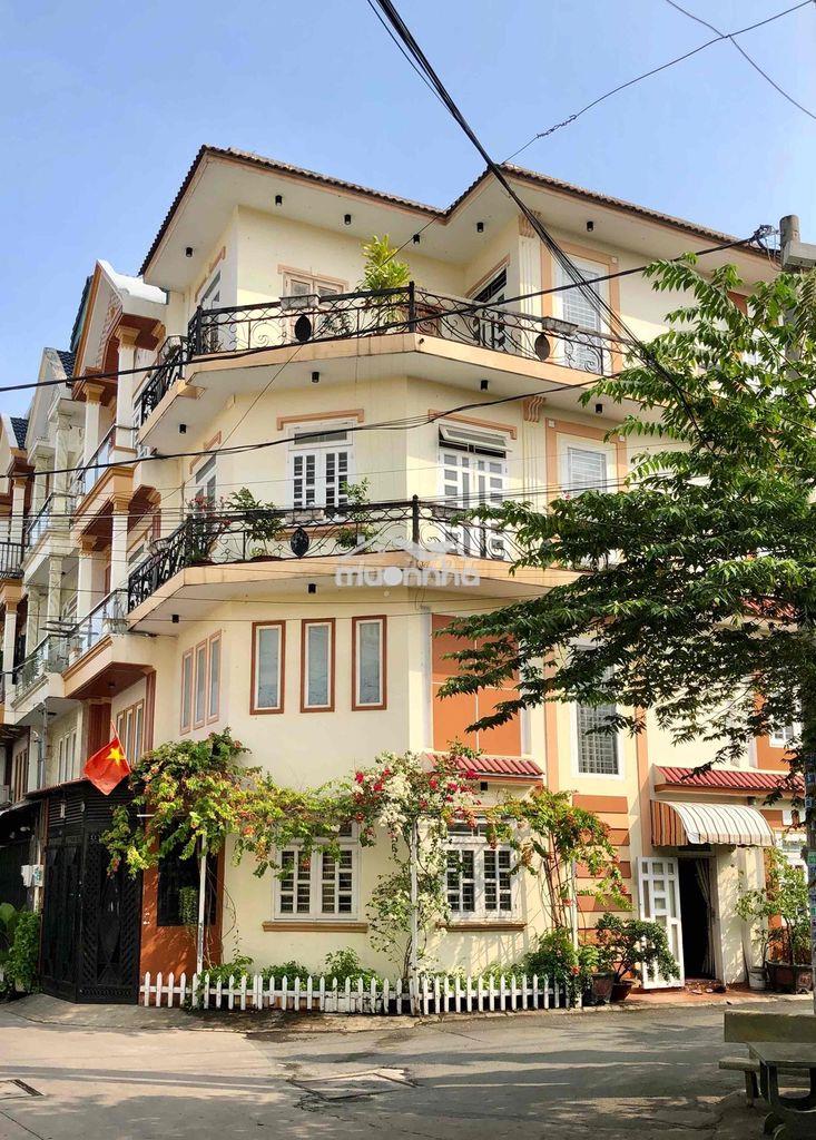 Nhà 2 mặt tiền giá rẻ bán nhanh