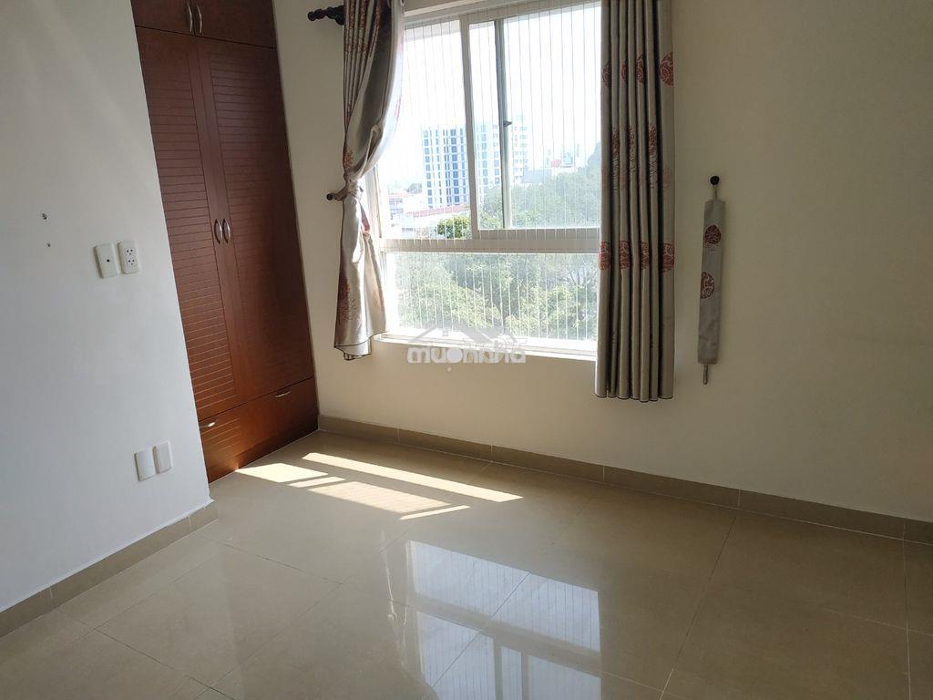 Bán căn hộ chung cư  sát vách công viên lê thị riêng chỉ 3 tỷ - 3