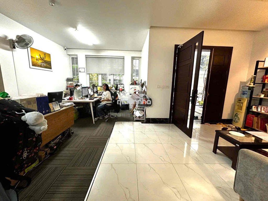 Chính chủ bán biệt thự sân vườn khu  nguyễn tuân - 4