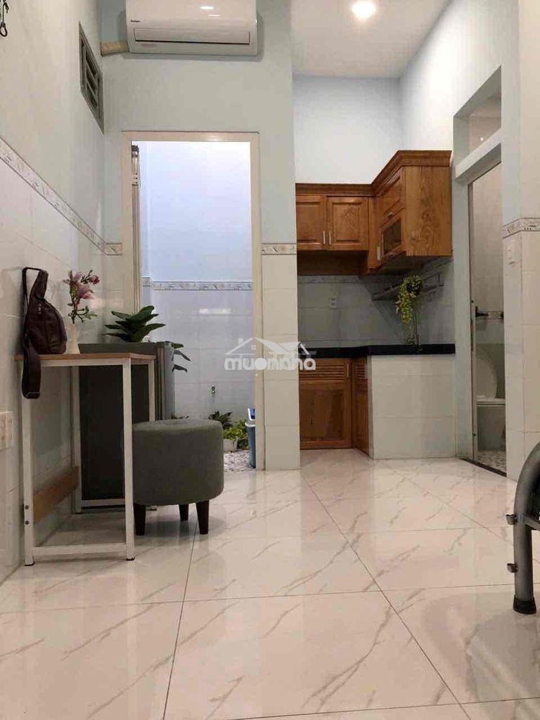 Phòng trống vào ở ngay full nội thất cực đẹp cực kỳ mới