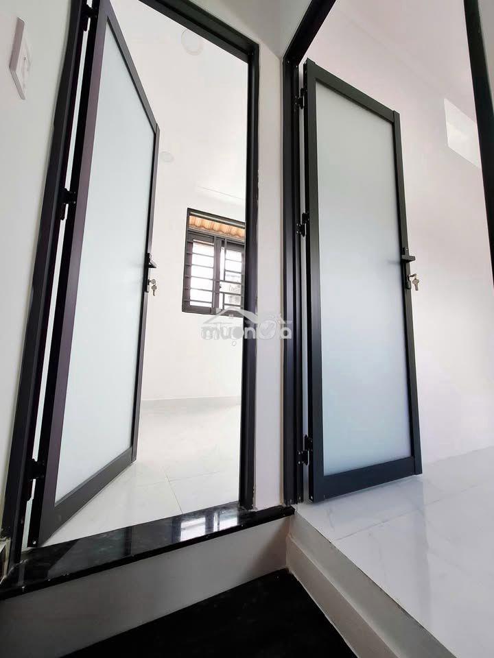 Bán nhà riêng 850tr 2pn ở đường tô ký quận 12 - 3