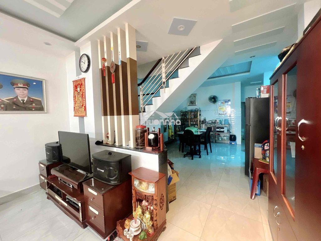 Nhà 2 tầng, trung tâm p7 gì gò, ngay cityland, 74m2, chỉ 6.1 tỷ. - 2
