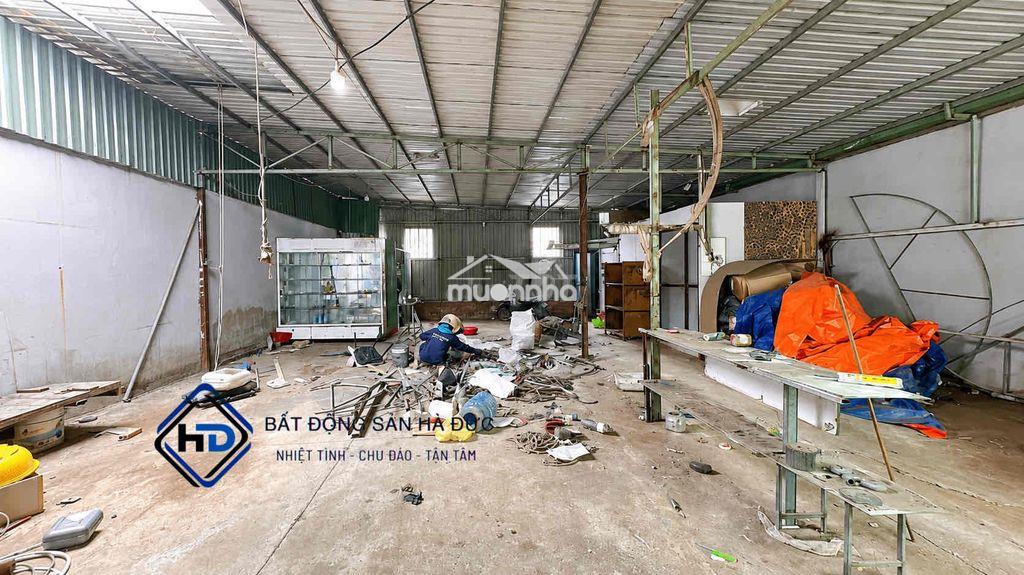 Xưởng 200m mặt tiền đường 20m sẵn điện 3 pha - 3