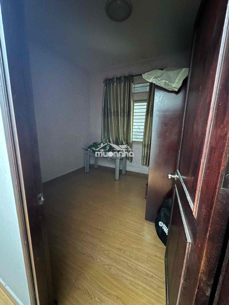 Tìm 1-2 nữ ở 1pn trong căn 2pn 2wc lạc long quân