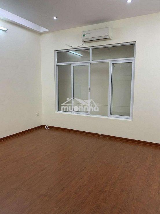 Cho thuê nhà ngõ 106 hoàng quốc viêt, dt 60m2 x 5 tầng ngõ để ô tô - 4