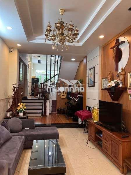 Cho thuê nhà 1/ trường chinh 1 trệt 4 lầu, dt 4×26 có 6pn,6wc. hẻm 8m - 3