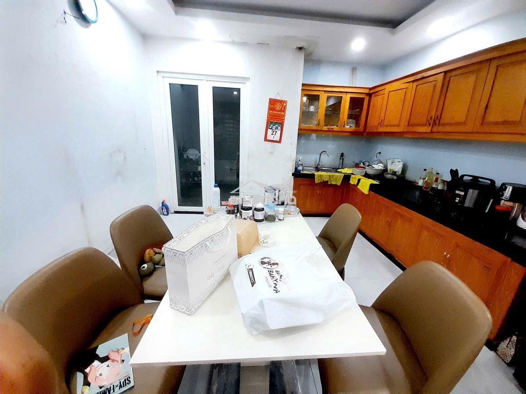 Bán nhà đường số, hiệp bình phước  - 73,5m2 - 2 tầng - giá 6.2tỷ tl - 4