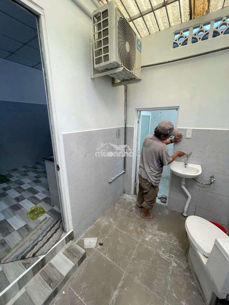4x20m trệt lửng 2pn có máy lạnh hẻm xe tải tch07 vào ở ngay - 4