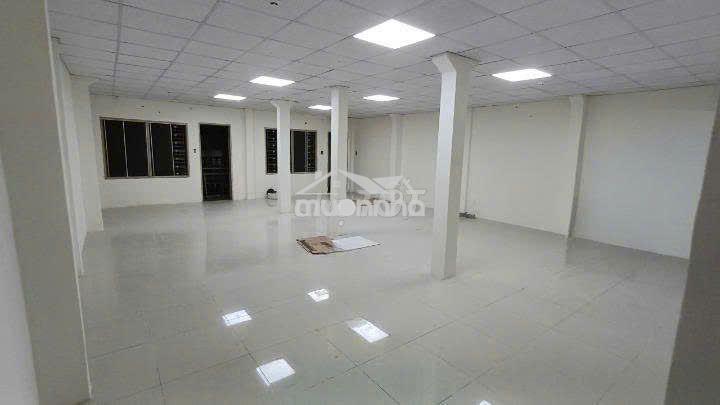Giá thuê 5$/m2 sàn suốt - gần 300m2 sd - 346 lý thường kiệt, tân bình - 2