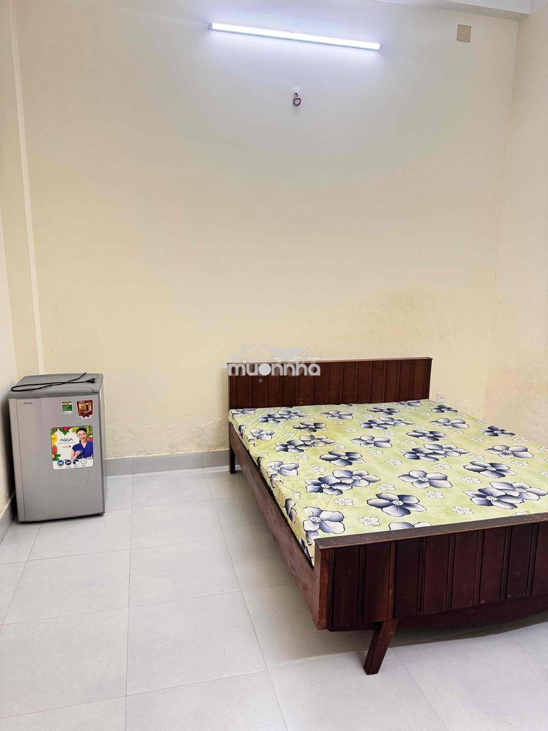Nhà mặt tiền cần cho thuê 10 phòng, chỉ 3tr-4tr/tháng - 2