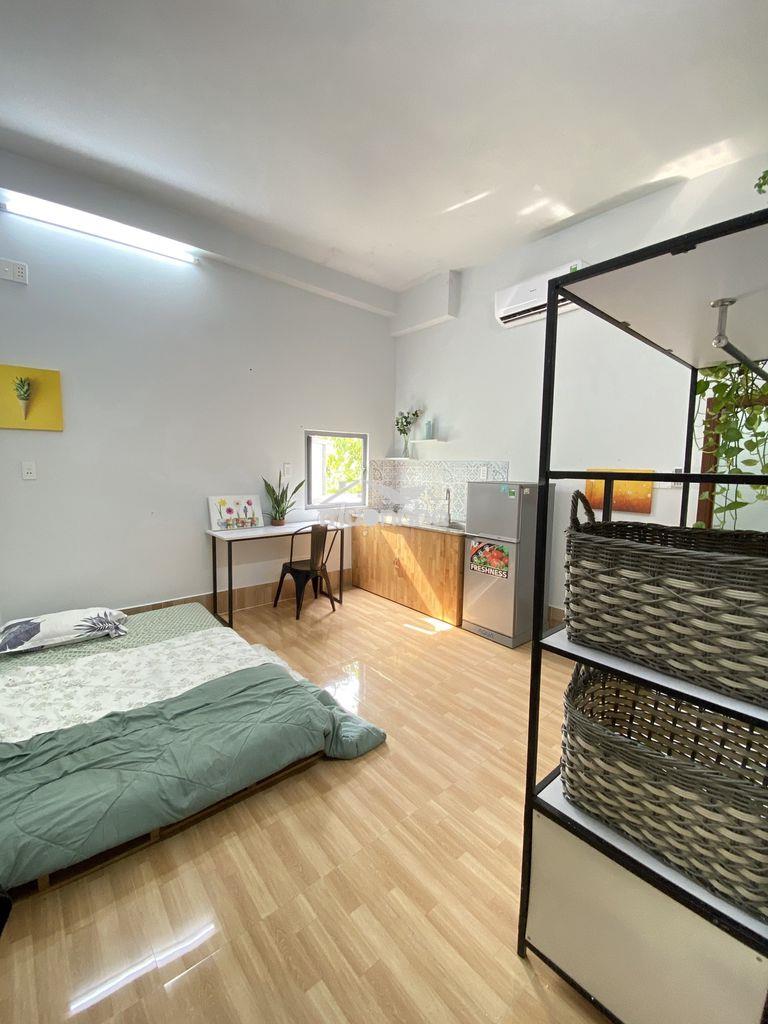 Phòng trọ 27m2 đầy đủ nội thất gần đại học văn hiến quận  phú nhuận