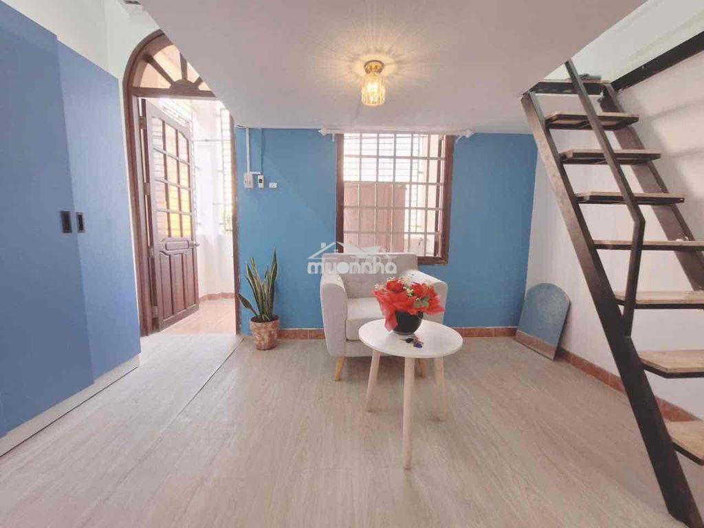 Cho thuê phòng duplex ban công siêu thoáng mát ngay cách mạng tháng 8 - 3