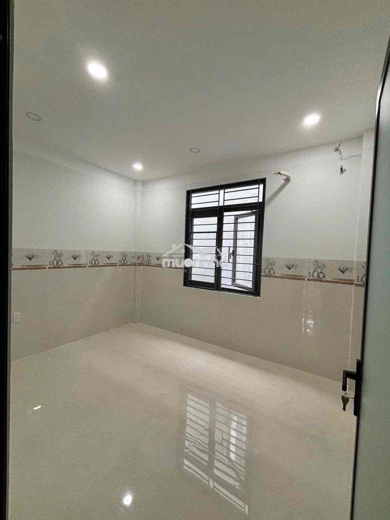 Cho thuê nhà nguyên căn 1 trệt 2 lầu hẻm xe hơi 3pn đường võ văn hát - 2