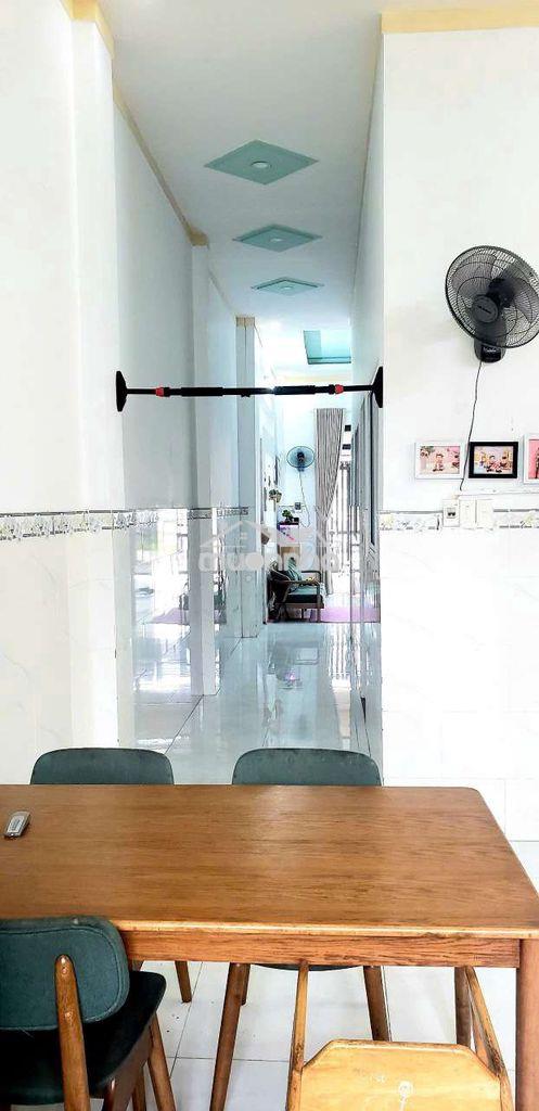 Nhà phú lợi, gần vòng xoay hiệp thành 3, giá 8 triệu/tháng có máy lạnh - 2