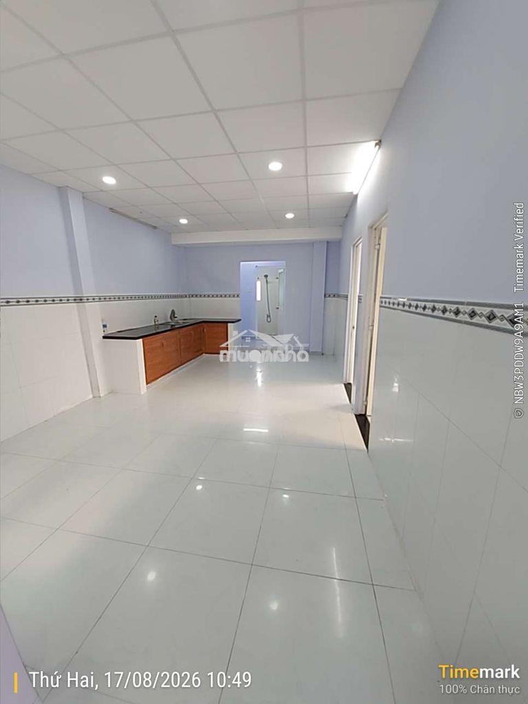 Bán nhà 130m2 số nhà huyện. thuế riêng. xã phong phú ql50 - 3