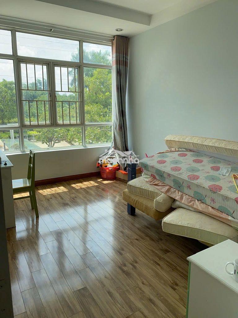 Bán căn hộ phú hoàng anh 129m2 3pn 3wc bán 4.750tr