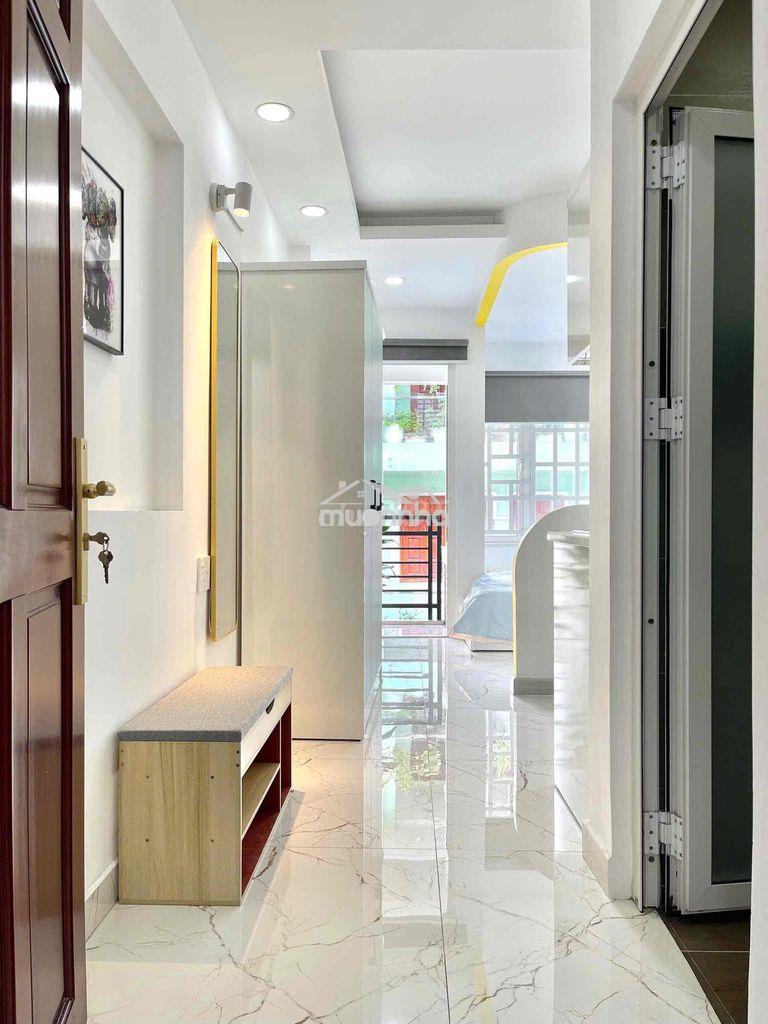 Cho thuê studio ban công có máy giặt riêng ngay trung tâm quận 1 - 2