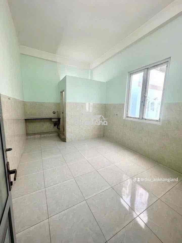 Phòng trọ đại học văn hiến kinh tế kiến trúc nguyễn văn linh q8 - 2