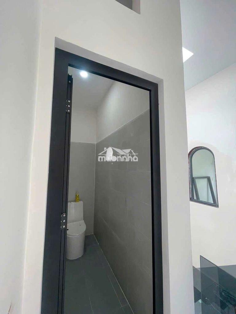 🔥🔥🔥 Cần bán giảm 500tr còn tl
nhà phố gần chợ dĩ an 1, đông hòa,dĩ an
 - 4
