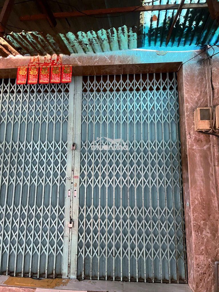 Chính chủ bán nhà mặt tiền đường tân thành q5