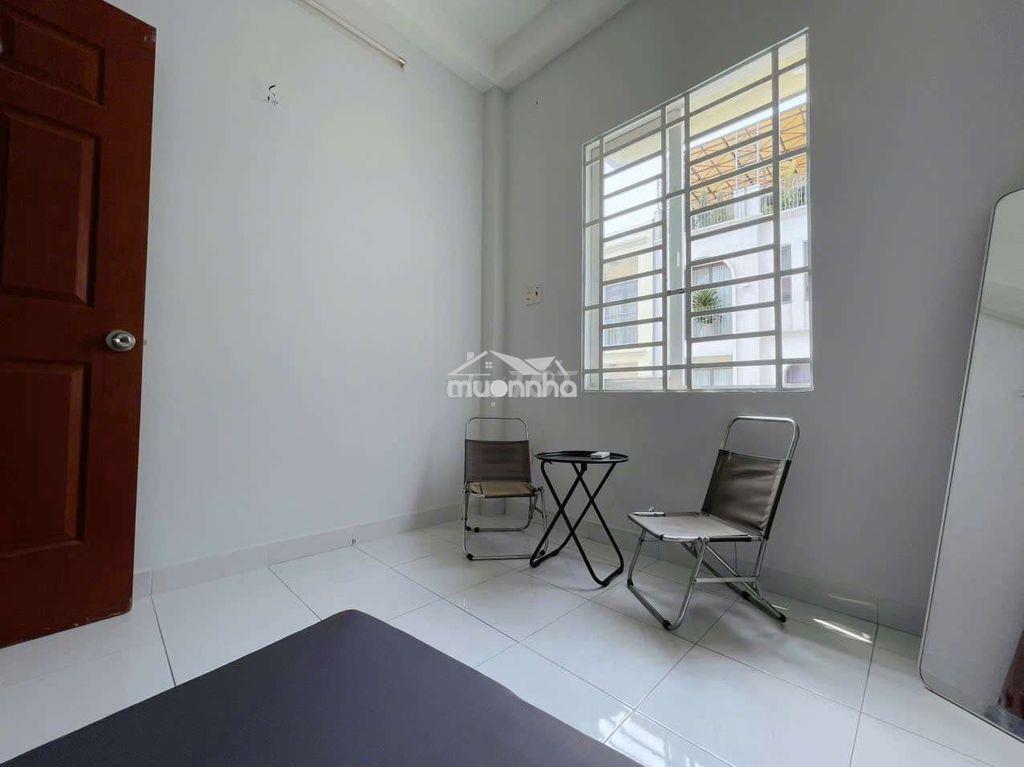 Cho thuê căn hộ 2pn ban công lớn ngay cổng sau đại học văn lang cs3  - Ảnh 4
