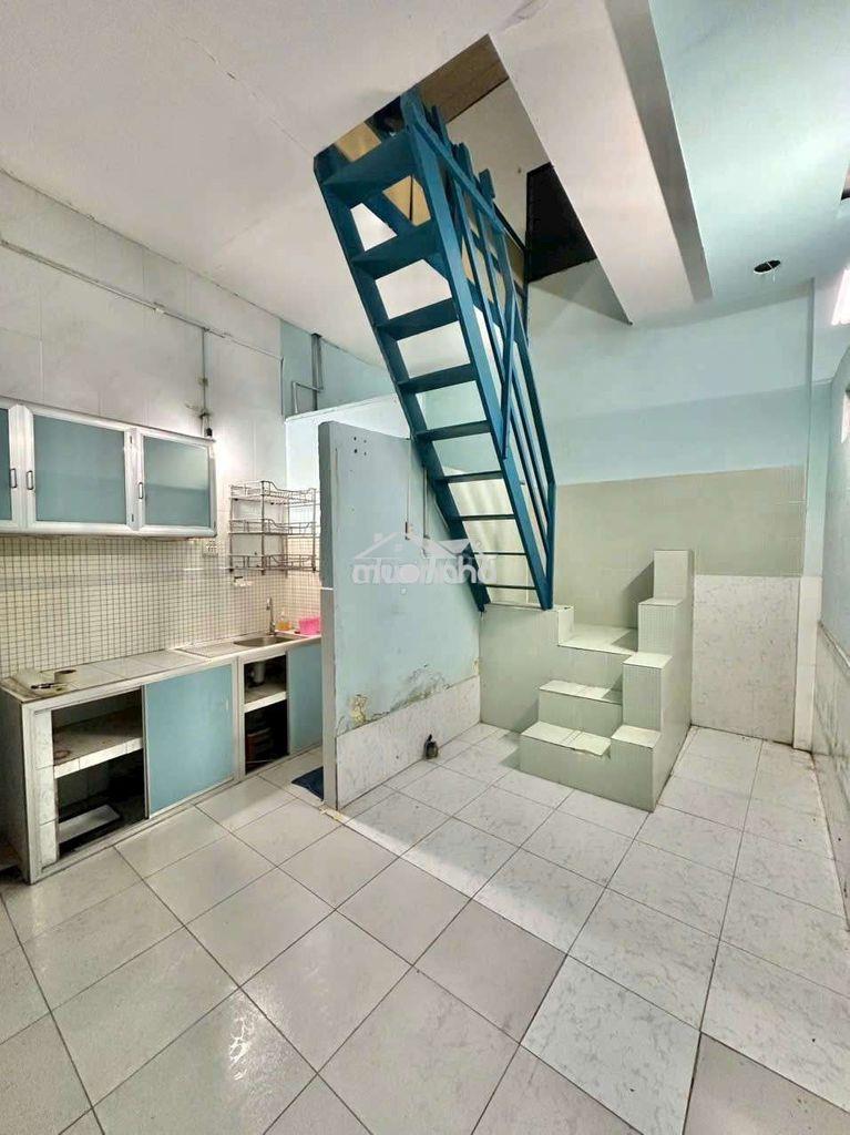 Nhỉnh 3 tỷ nhà 2 mặt hẻm vài bước chân ra hẻm xe hơi khu kiều đàm q7 - 4